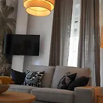 Апартаменты Edificio Amarillo En El Barrio