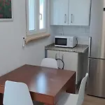 Апартаменты Edificio Amarillo En El Barrio