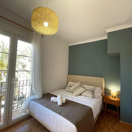 Appartamento Edificio Amarillo En El Barrio