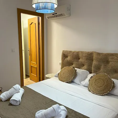 Appartement Edificio Amarillo En El Barrio Alicante