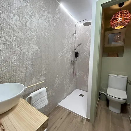 Appartement Edificio Amarillo En El Barrio Alicante